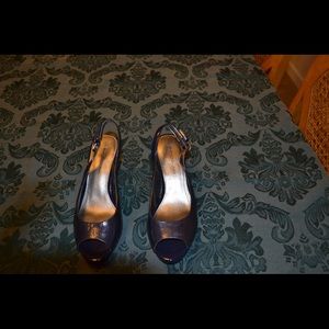 Navy sling back